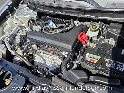 Used 2020 Nissan Rogue SV FWD image 18