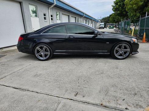 Used 2013 Mercedes-Benz CL 550 4MATIC image 5