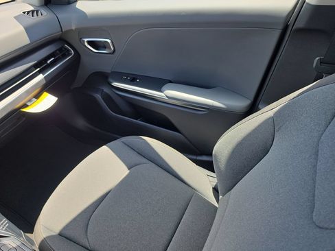 New 2026 Kia K4 FWD image 15