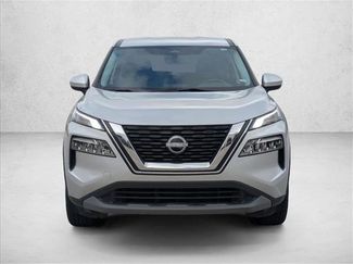 Used 2023 Nissan Rogue SV video 2