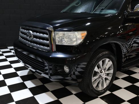 Used 2016 Toyota Sequoia Limited AWD/4WD image 7
