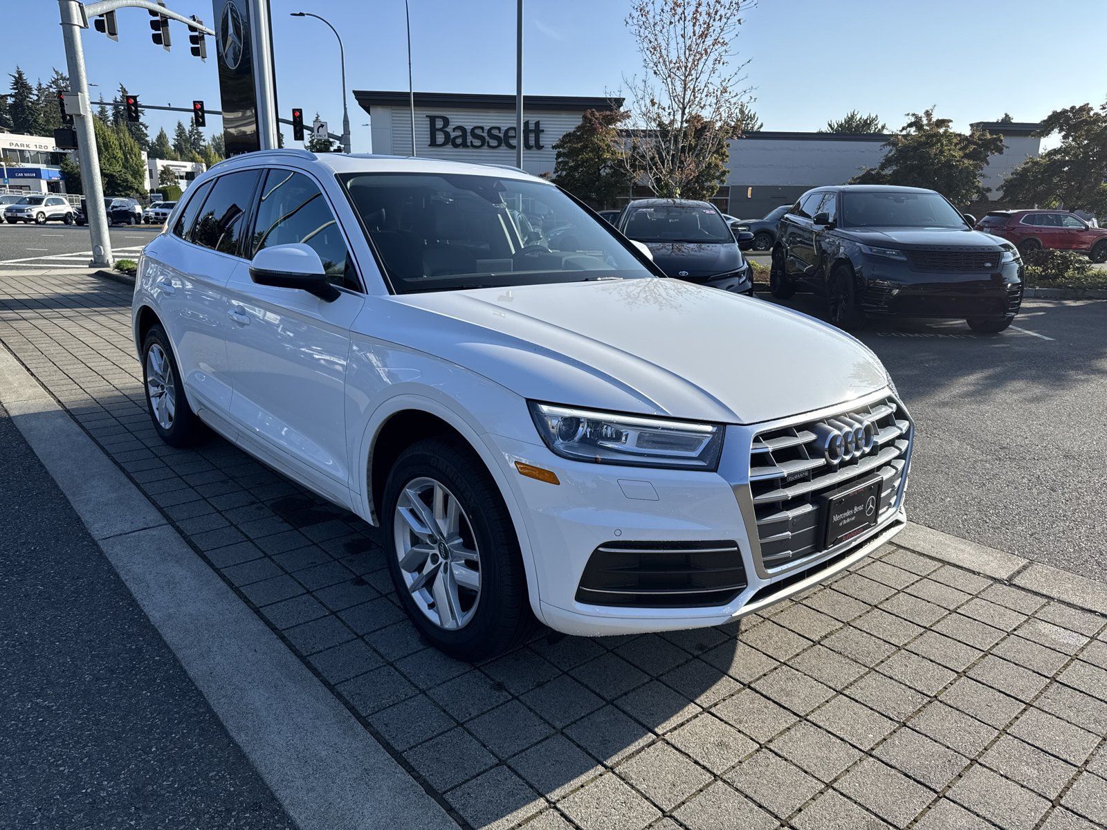 Used 2020 Audi Q5 2.0T Premium AWD/4WD image 3