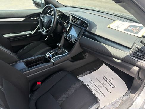 Used 2019 Honda Civic Sport image 22