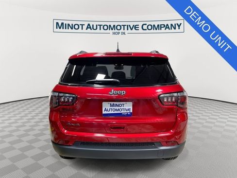 New 2026 Jeep Compass Latitude AWD/4WD image 7