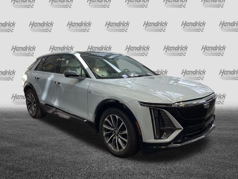 Used 2024 Cadillac Lyriq Sport AWD/4WD image 2