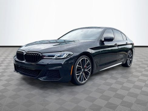 Used 2023 BMW 530i w/ M Sport Package RWD image 3
