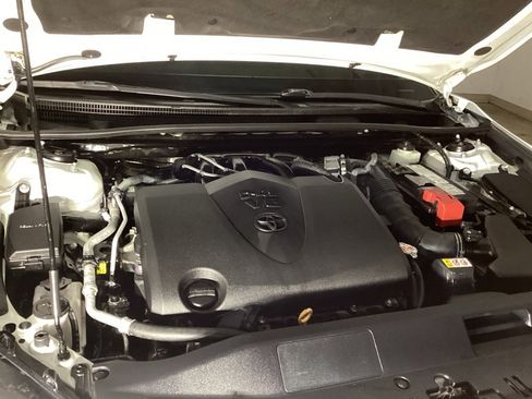 Used 2022 Toyota Camry XSE image 24