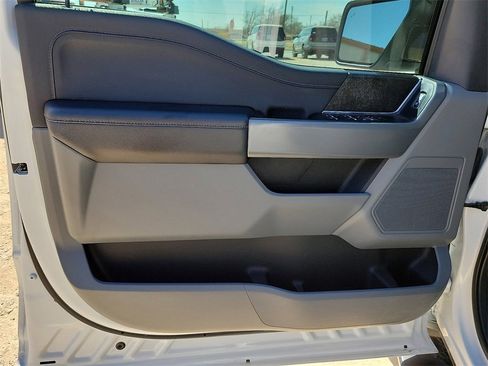 Used 2022 Ford F150 XLT w/ Equipment Group 301A Mid image 18