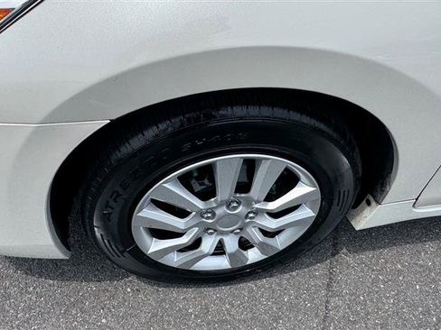 Used 2014 Nissan Altima 2.5 S FWD image 27