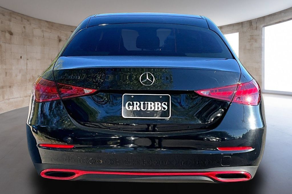 Used 2022 Mercedes-Benz C 300 Sedan image 5