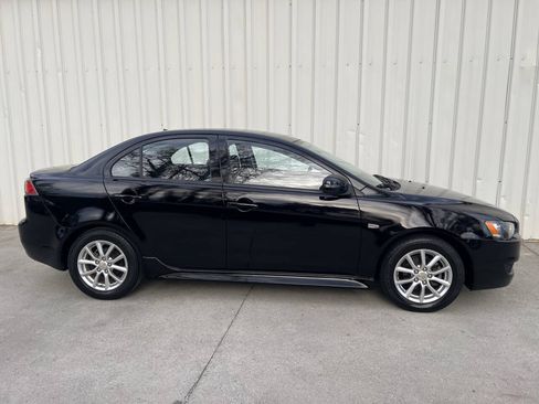 Used 2015 Mitsubishi Lancer ES FWD image 2