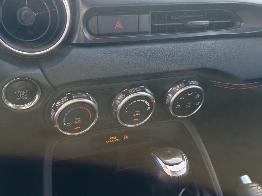 Used 2019 FIAT 124 Spider RWD image 17