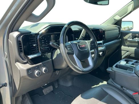 Used 2025 GMC Sierra 1500 SLT AWD/4WD image 23