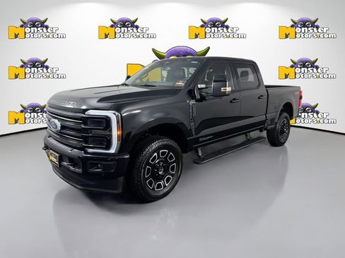 Used 2025 Ford F250 Platinum AWD/4WD image 1