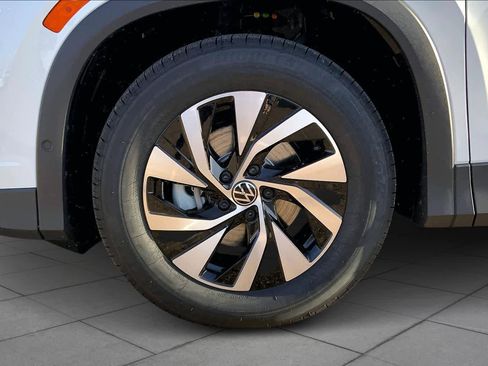 New 2026 Volkswagen Tiguan S FWD image 12