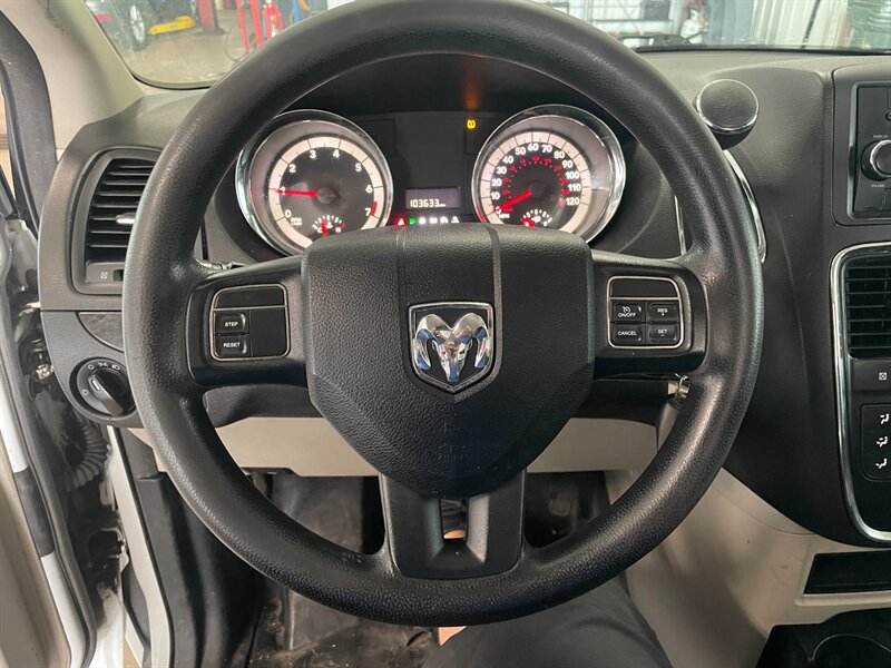 Used 2014 RAM C/V Tradesman FWD image 8