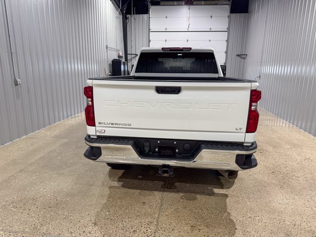 Used 2023 Chevrolet Silverado 2500 LT AWD/4WD image 4