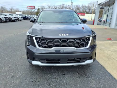 New 2026 Kia Sorento LX FWD image 3