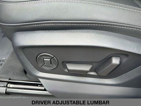 New 2025 Audi Q8 Premium Plus image 18