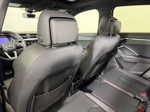 Used 2025 Audi Q3 2.0T Premium Plus w/ Premium Plus Package image 24