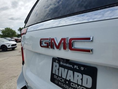 New 2026 GMC Yukon XL Elevation image 7