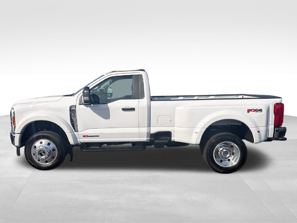 New 2027 Ford F450 XLT w/ FX4 Off-Road Package AWD/4WD image 2