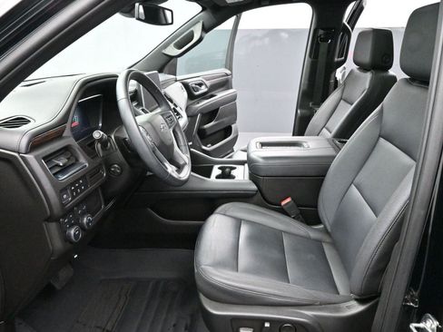 Used 2023 Chevrolet Tahoe Z71 w/ Luxury Package image 12