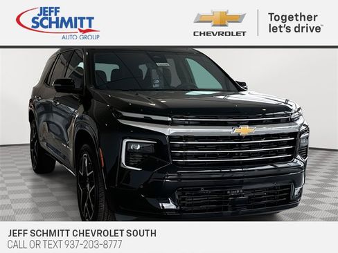 New 2026 Chevrolet Traverse High Country image 1