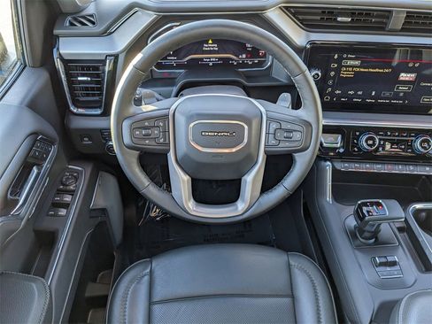 Used 2024 GMC Sierra 1500 Denali w/ Denali Reserve Package image 14