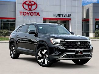 Used 2024 Volkswagen Atlas Cross Sport SE video 1