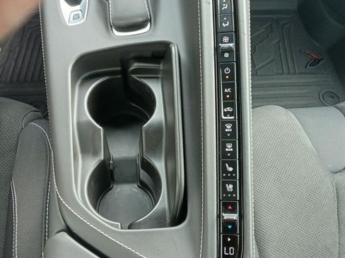 Used 2020 Chevrolet Corvette Stingray Premium Cpe w/ 3LT Preferred Equipment Group RWD image 7