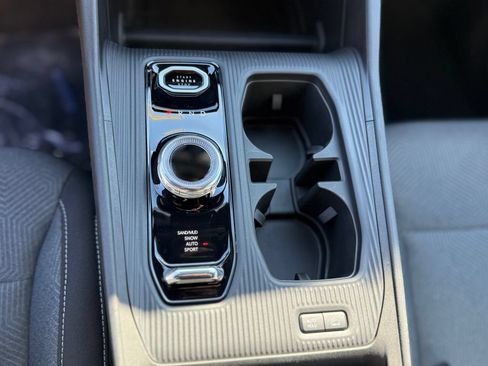 New 2026 Jeep Cherokee Laredo AWD/4WD image 19