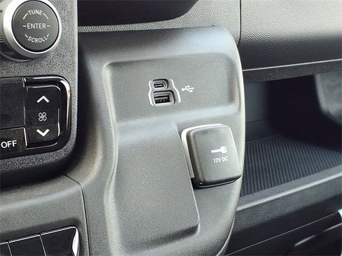 Used 2024 RAM ProMaster 2500 image 23
