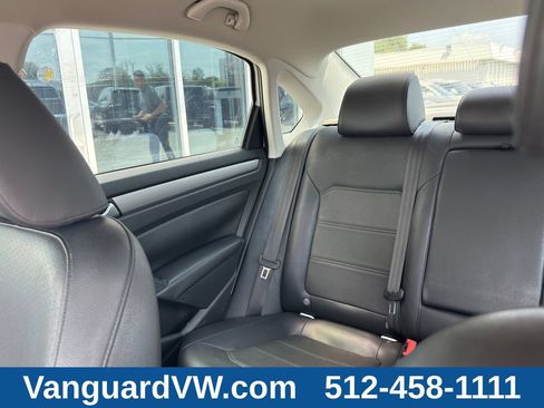Used 2015 Volkswagen Passat 1.8T Limited Edition FWD image 11