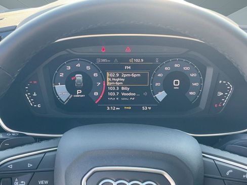 Certified 2025 Audi Q3 2.0T Premium Plus w/ Premium Plus Package image 20