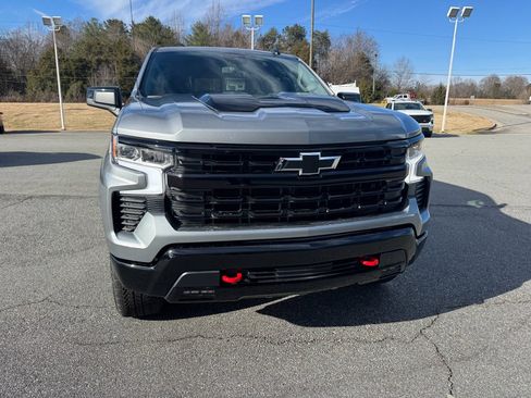 New 2026 Chevrolet Silverado 1500 LT Trail Boss w/ Convenience Package II image 2