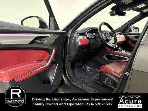Used 2024 Jaguar F-PACE R-Dynamic S image 4