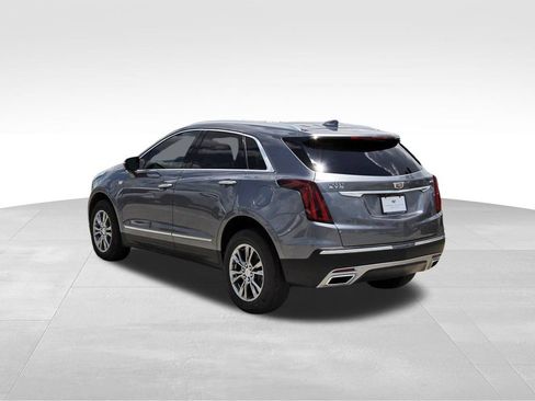 Used 2022 Cadillac XT5 Premium Luxury FWD image 3