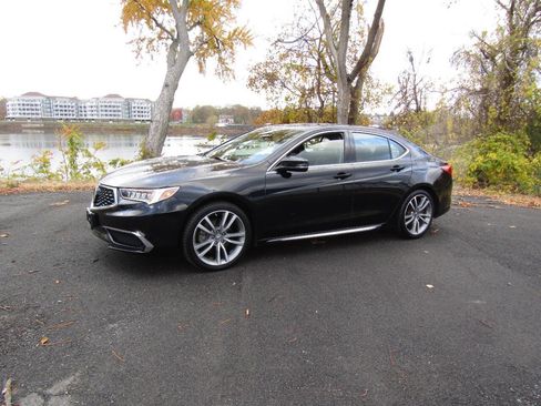 Used 2020 Acura TLX V6 w/ Technology Package image 2