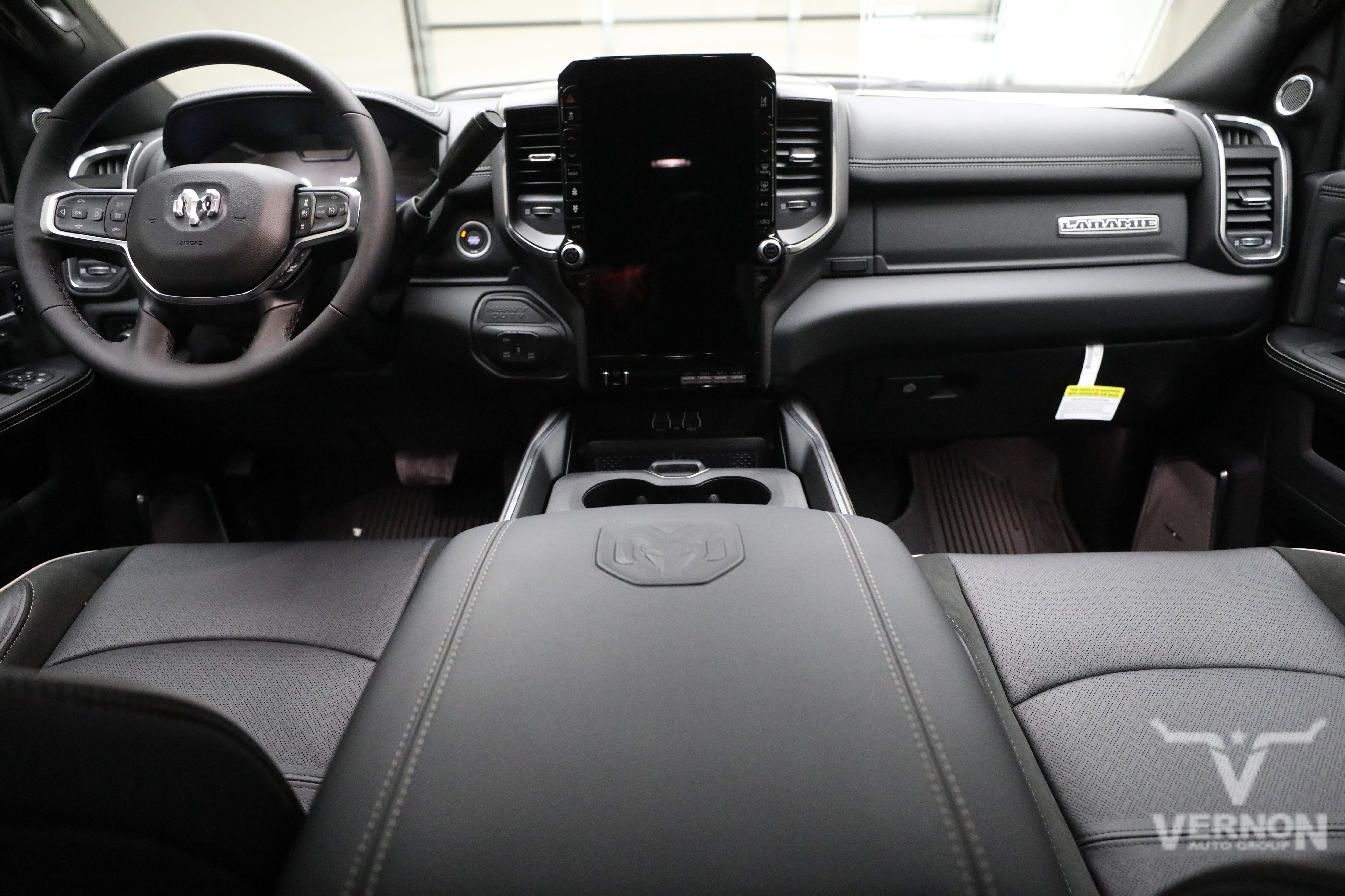 New 2027 RAM 3500 Laramie AWD/4WD image 13