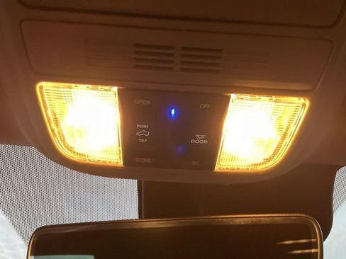 Used 2022 Honda Pilot Special Edition image 29