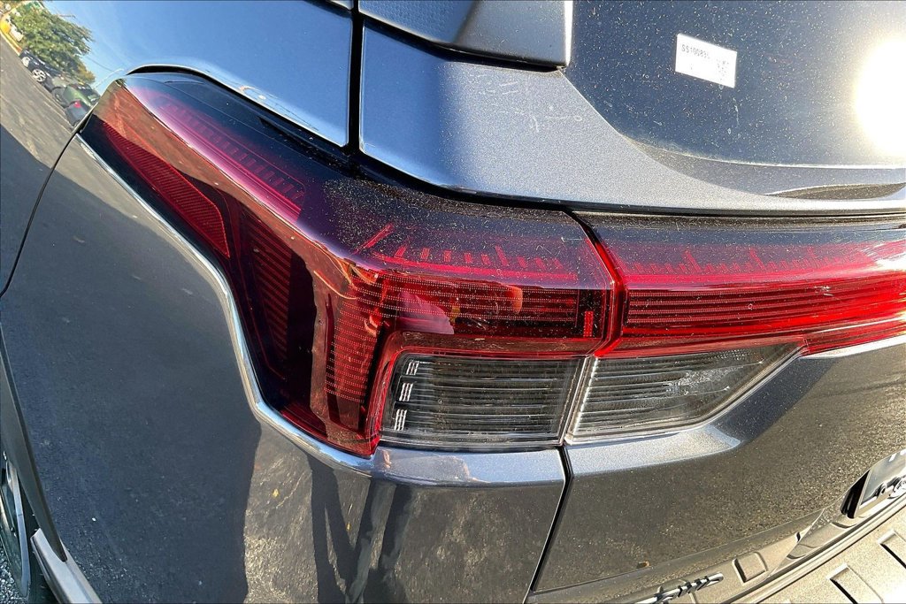 Certified 2026 Subaru Outback Limited AWD/4WD image 34
