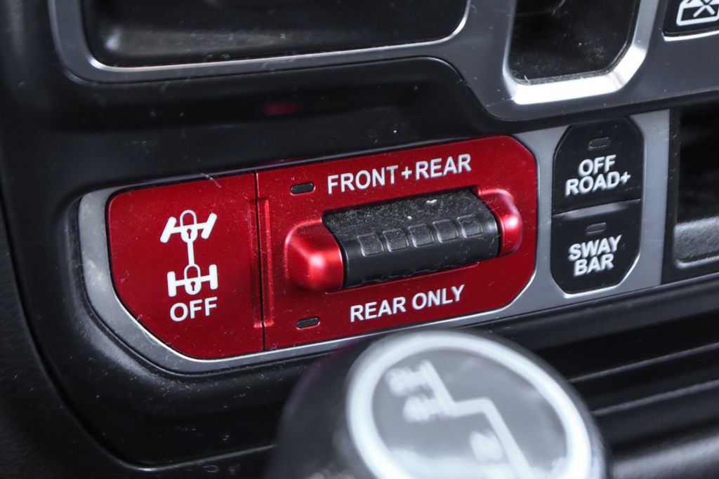 Used 2021 Jeep Wrangler Unlimited Rubicon AWD/4WD image 29