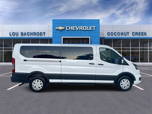 Used 2023 Ford Transit 350 XLT image 9