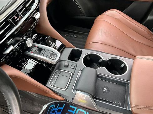 Used 2024 Acura MDX Advance image 17