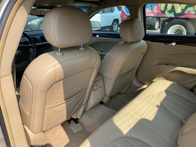 Used 2008 Buick Lucerne CXL w/ Ultra Confidence Package FWD image 16