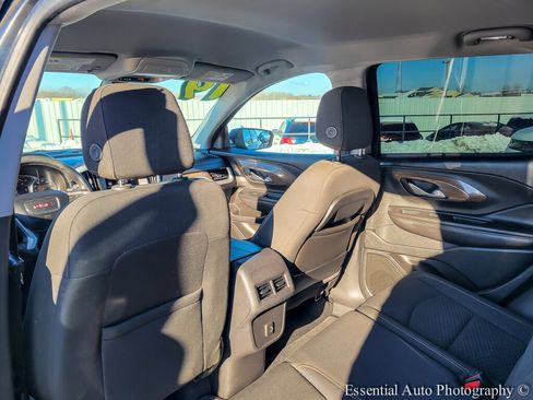 Used 2019 GMC Terrain SLE w/ Driver Convenience Package image 13