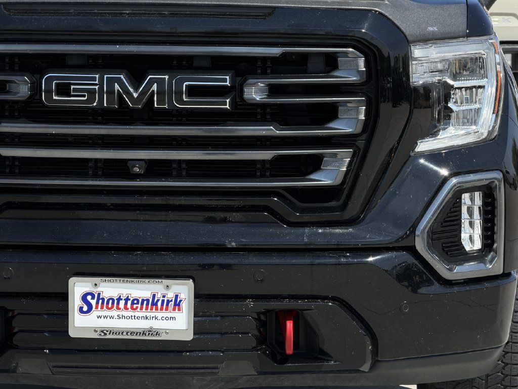 Used 2021 GMC Sierra 1500 AT4 w/ AT4 Premium Package AWD/4WD image 8