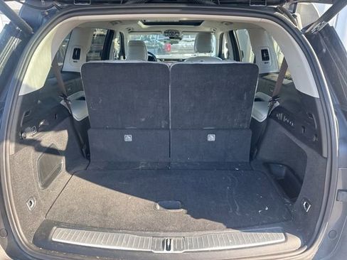 Used 2021 Jeep Grand Cherokee L Overland w/ Luxury Tech Group IV image 9