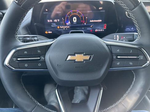 New 2026 Chevrolet Traverse High Country FWD image 11